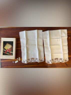 Vintage 2 Belgian Napkins in box never used pure linen lace all cotton set